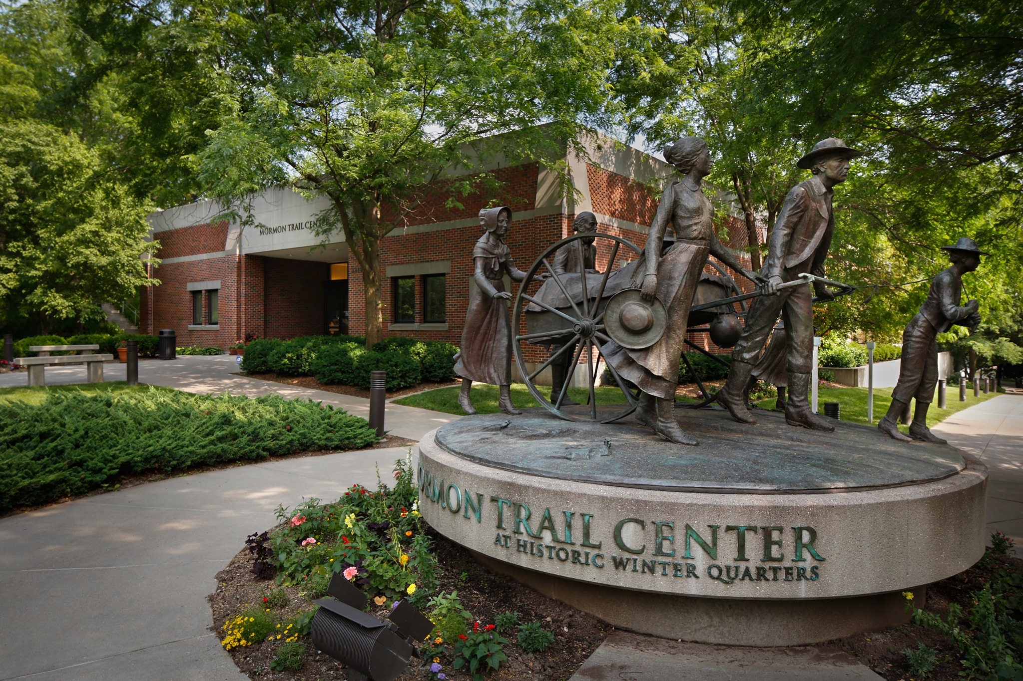 A statue of Mormon pioneers outside the Mormon Trail Center at Historic Winter Quarters