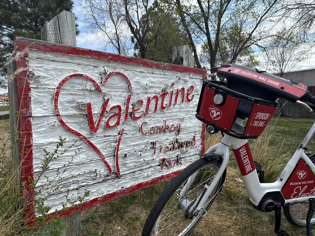Valentine Cowboy Trailhead Park sign and bike.