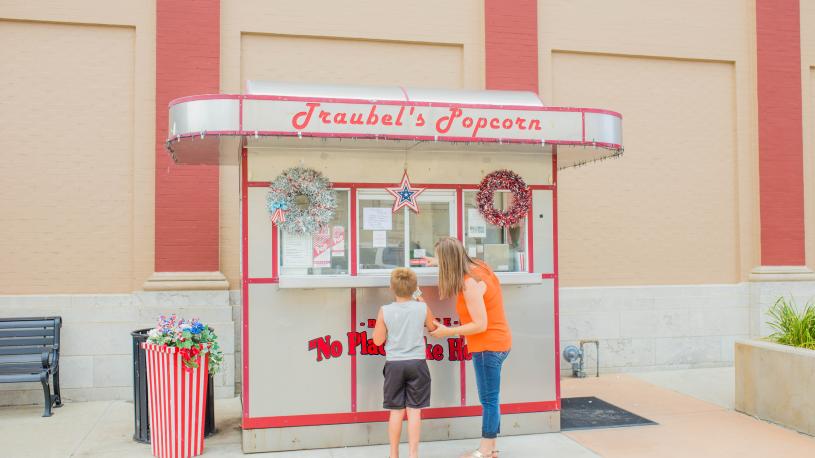 Traubels Popcorn Stand Beatrice